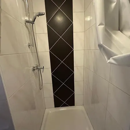 Overnight Jewel Apartment *